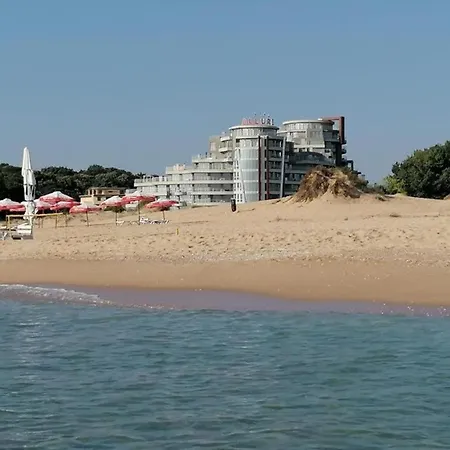 Allure - Lighthouse B35 Apartament